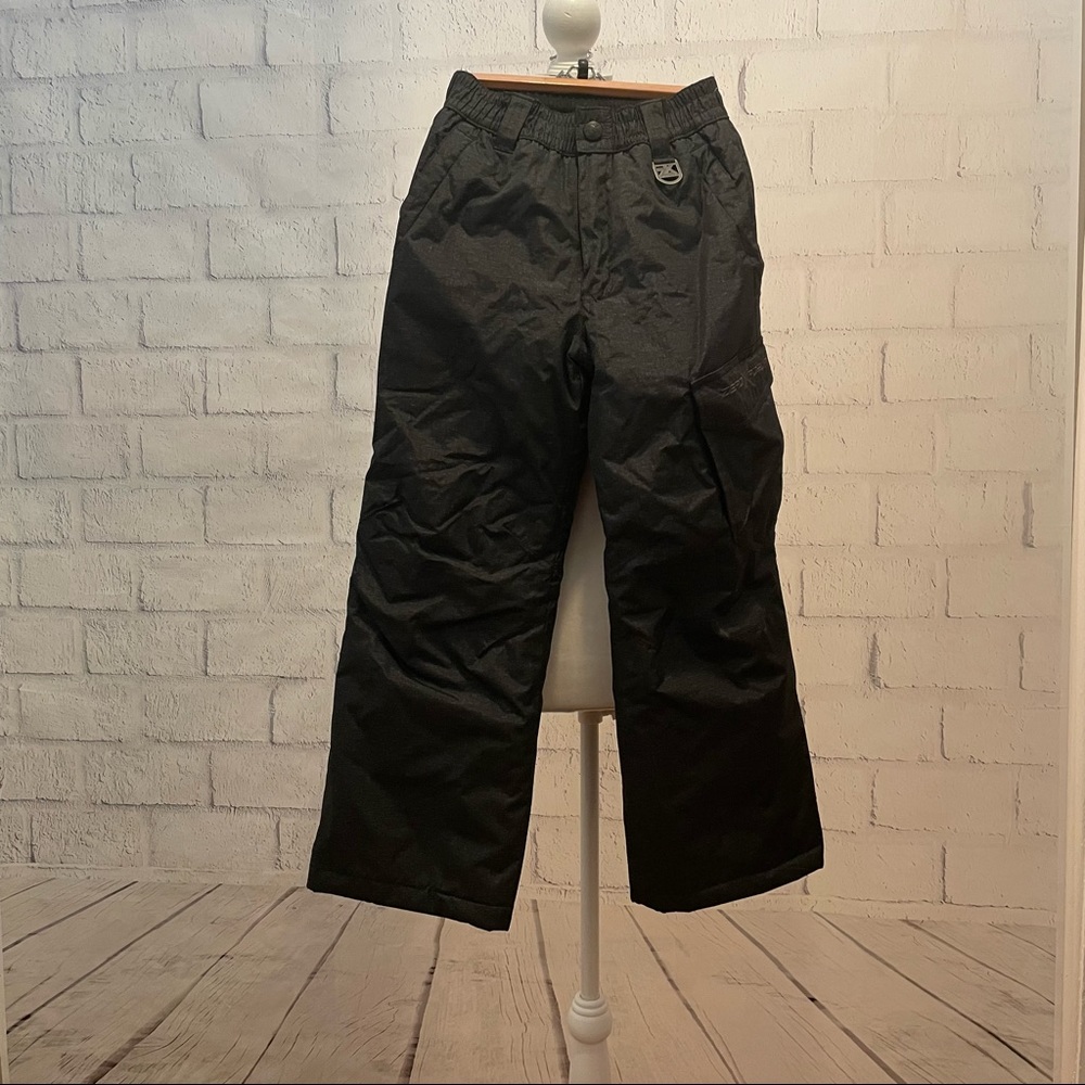 Zero xposur snowboard pants - boys M - 8 LIKE NEW